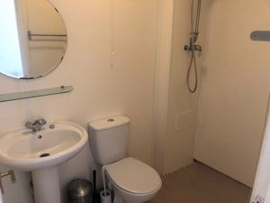 Photo 30- click for photo gallery